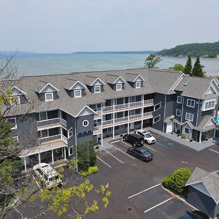 103 North Shore Inn Traverse City Esterno foto