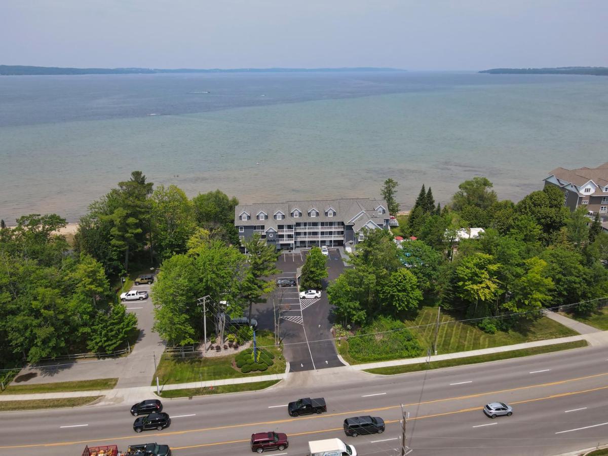 103 North Shore Inn Traverse City Esterno foto