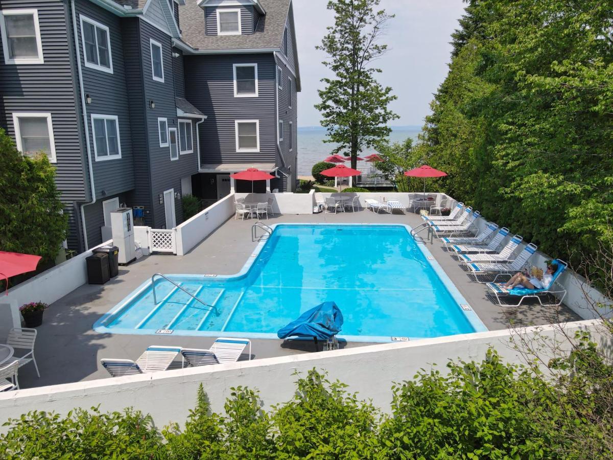 103 North Shore Inn Traverse City Esterno foto