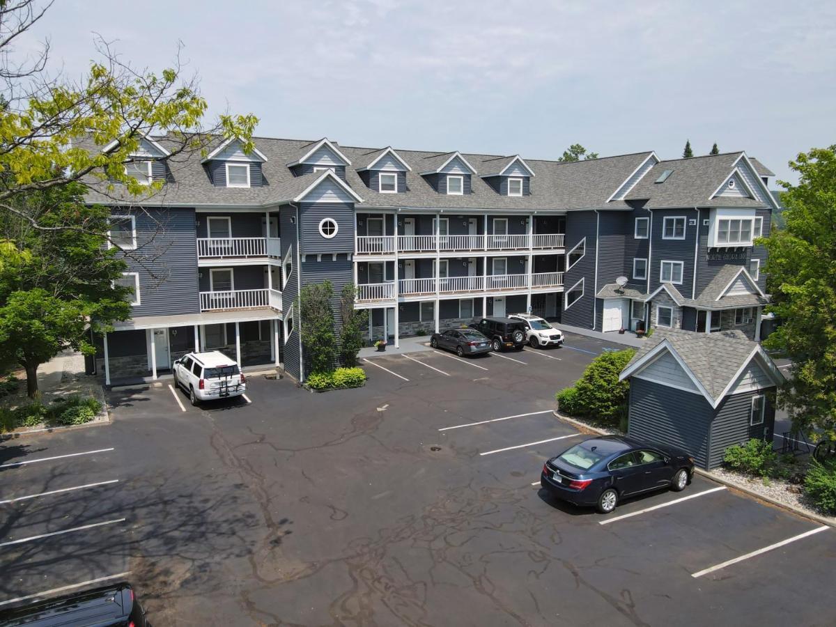 103 North Shore Inn Traverse City Esterno foto